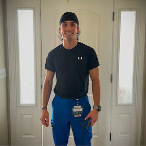 Meet your Posher, Troy